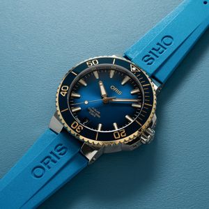 Oris Aquis Cal 400 Blue Gold Strap Watch Peter Jackson