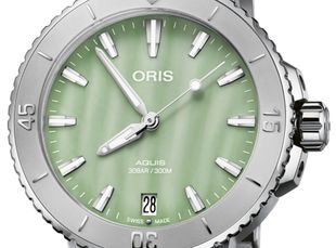 Oris Aquis Date Mother Of Pearl Green Dial Bracelet Watch Peter