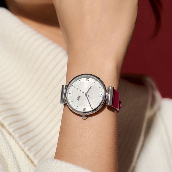 Olivia burton silver outlet bee watch