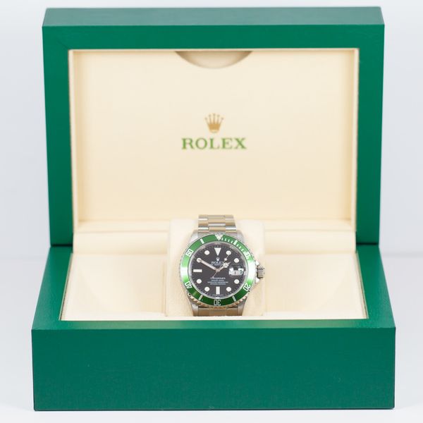 Guide to the Rolex Kermit Submariner, WatchBox